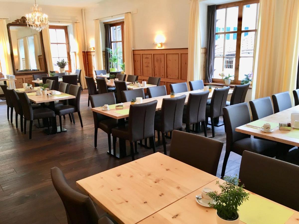 Hotel Weisses Kreuz