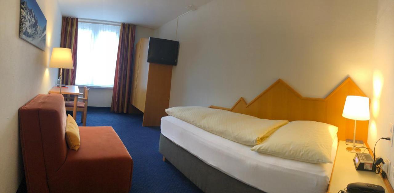 Hotel Weisses Kreuz