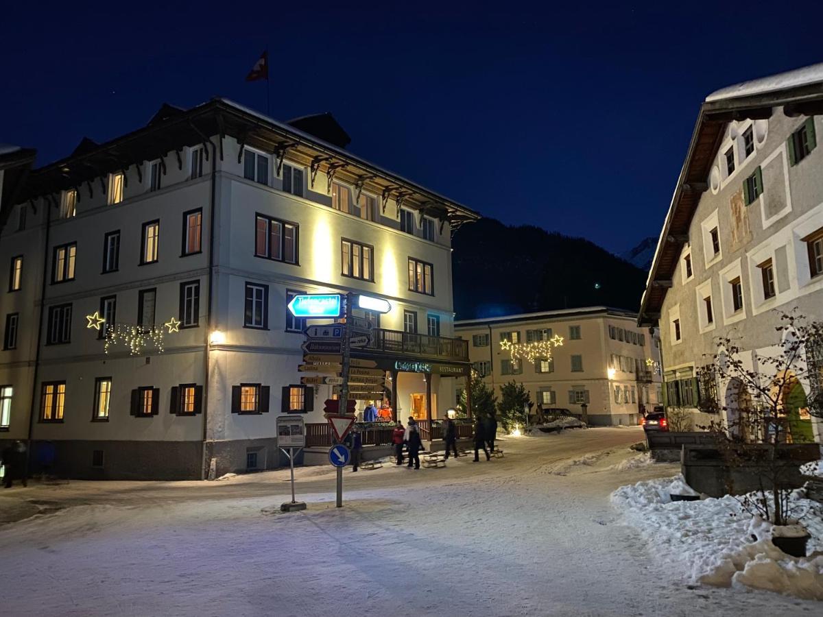 Hotel Weisses Kreuz